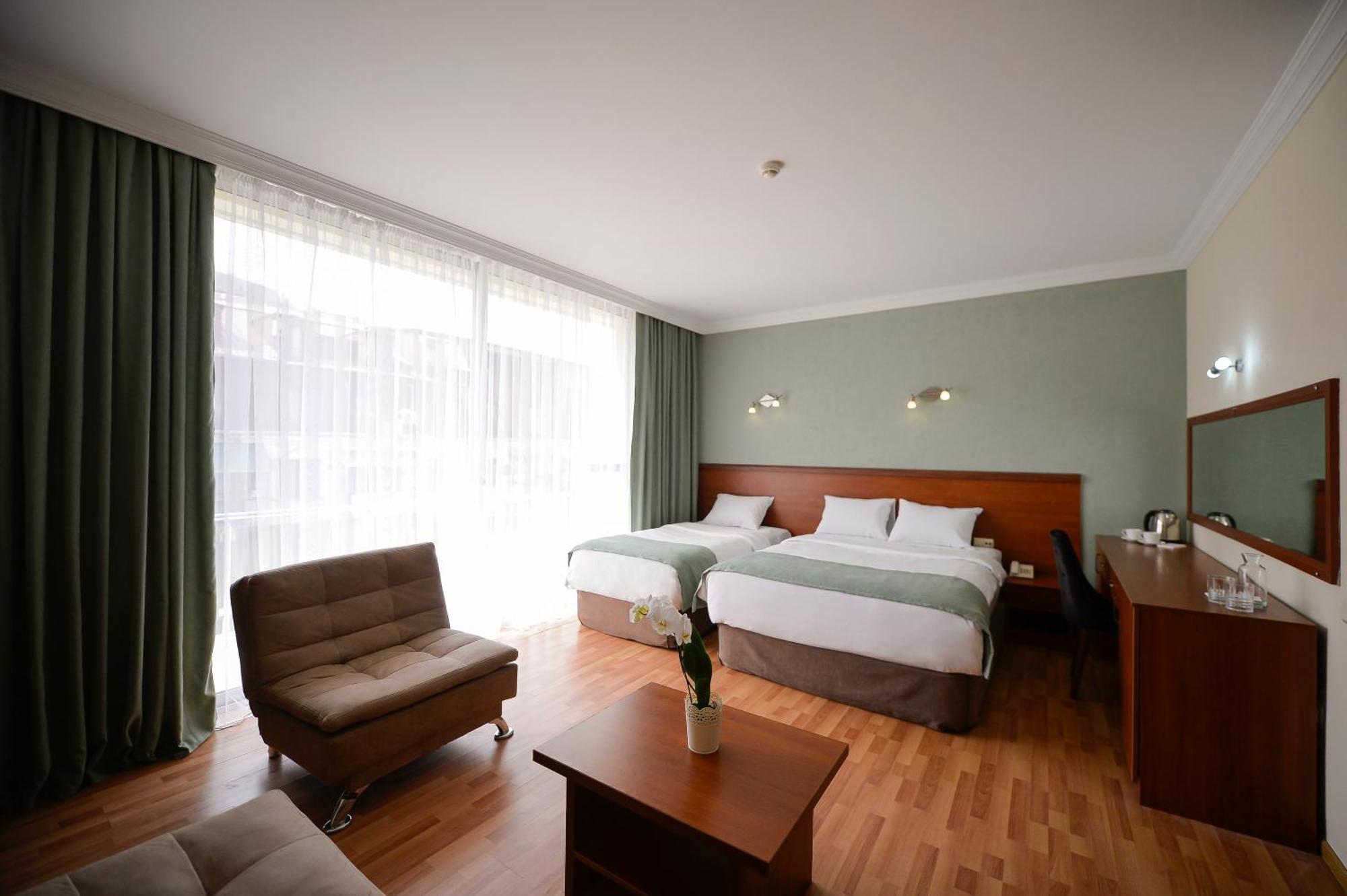 Aura Boutique Hotel Batum Dış mekan fotoğraf