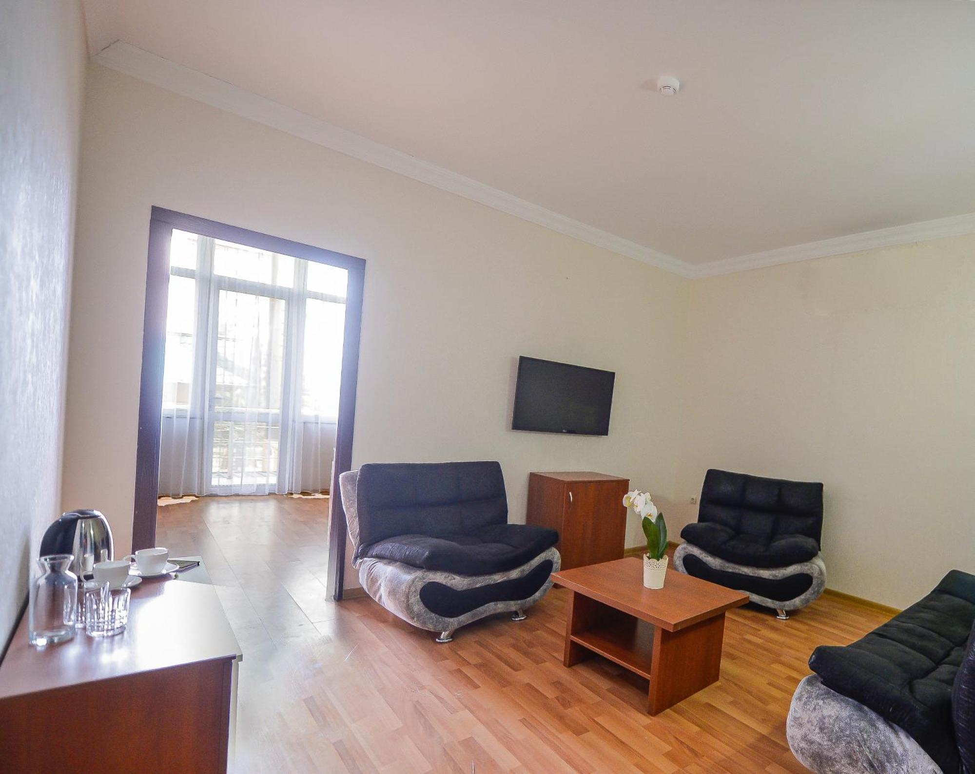 Aura Boutique Hotel Batum Dış mekan fotoğraf
