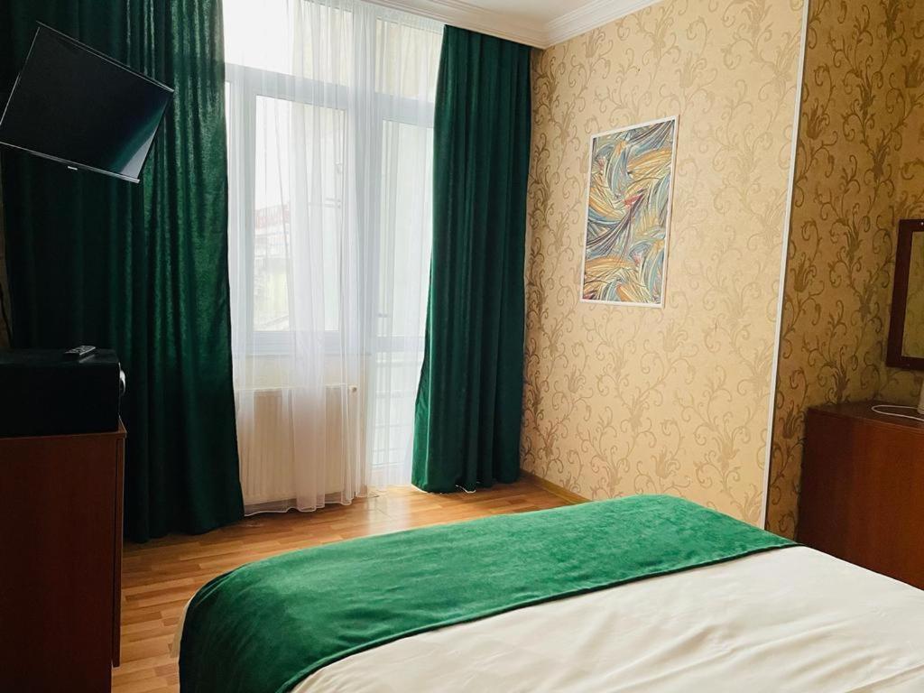 Aura Boutique Hotel Batum Oda fotoğraf