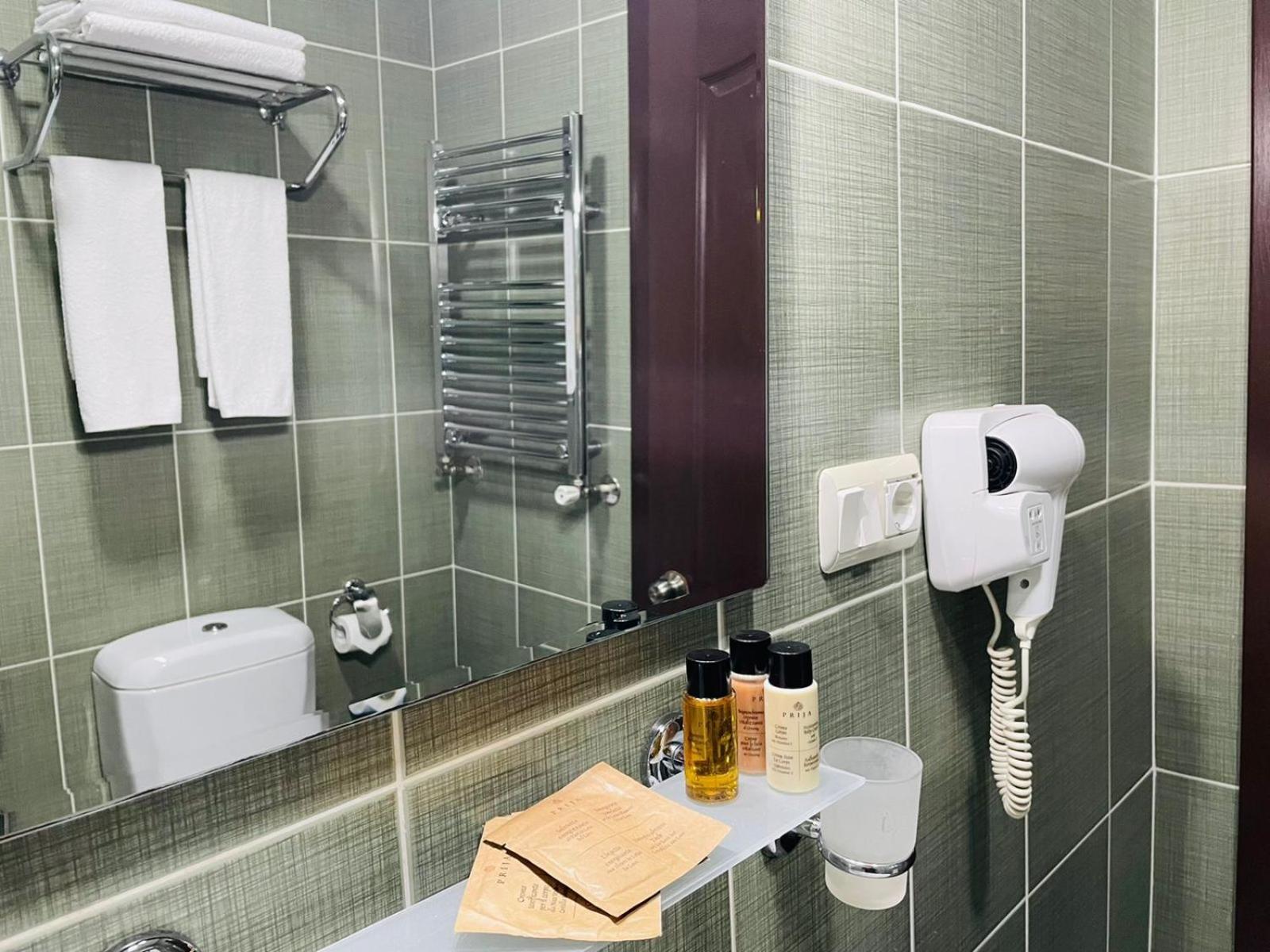 Aura Boutique Hotel Batum Oda fotoğraf